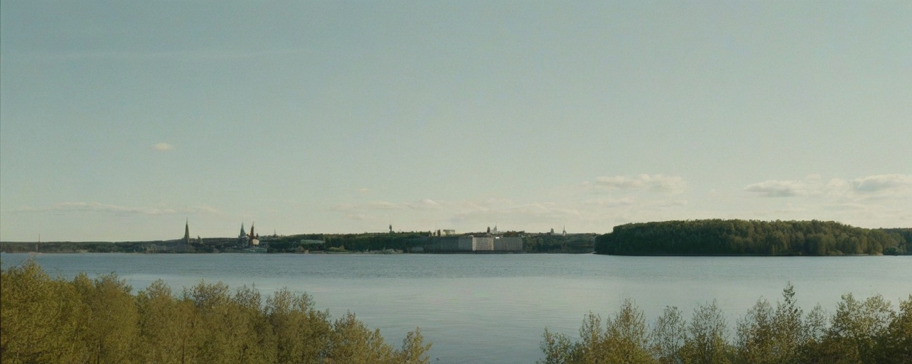 Stockholms skärgård i kvällsljus — den nordiska atmosfären som följer vår granskning av utländska casino sajter 2026.
